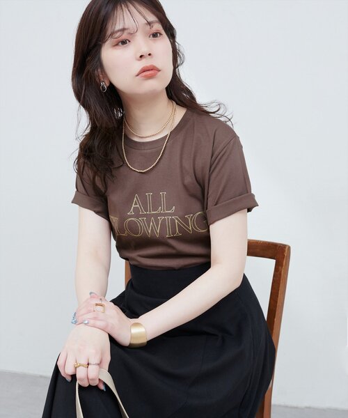 natural couture(ナチュラルクチュール)の「【サスティナ企画】ラメ抜きロゴTシャツ(Tシャツ/カットソー・レディース・オフホワイト/サックスブルー/ブラウン・FREE)」の14枚目の写真