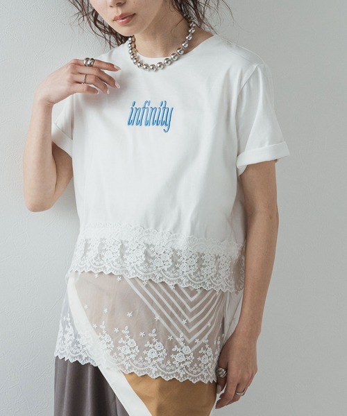 bohmal（ボマール）の「ロゴ刺繍裾レース付きTシャツ（Tシャツ/カットソー・レディース・ホワイト/ブラック・FREE）」の2枚目の写真