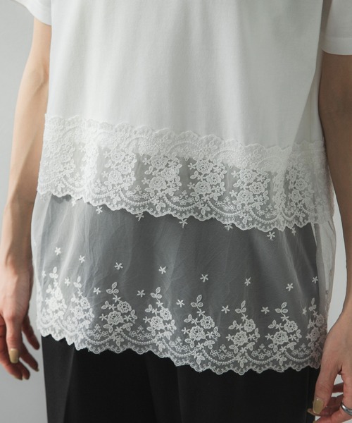 bohmal（ボマール）の「ロゴ刺繍裾レース付きTシャツ（Tシャツ/カットソー・レディース・ホワイト/ブラック・FREE）」の6枚目の写真
