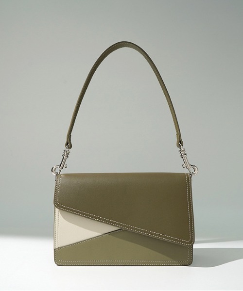 NiiNa(ニーナ)の「【 NiiNa / ニーナ 】高品質牛革 2way ワンハンドル カラーデザイン ショルダーバッグ(ショルダーバッグ・レディース・ピンク/ライム/ブルー/グリーン・FREE)」の8枚目の写真