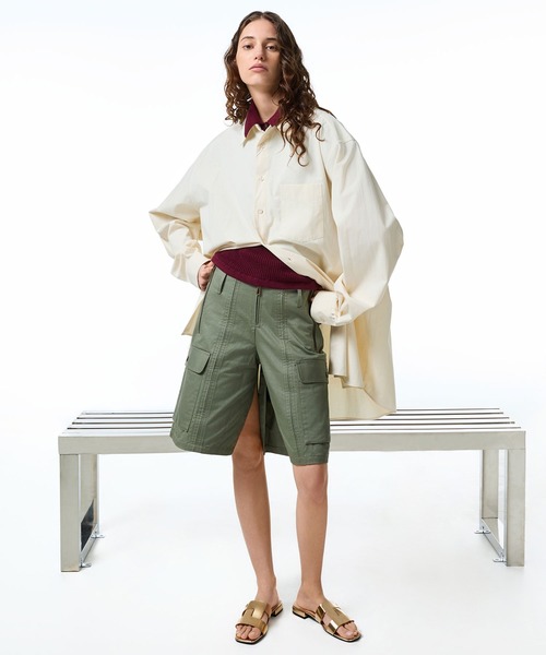 CHARLES & KEITH（チャールズ & キース）の「Petina ペティナ レザー スライドサンダル（サンダル・レディース・ゴールド/バーガンディー/ブラック/ホワイト・23cm/23.5cm/24.5cm/25cm/25.5cm/22.5cm）」の8枚目の写真