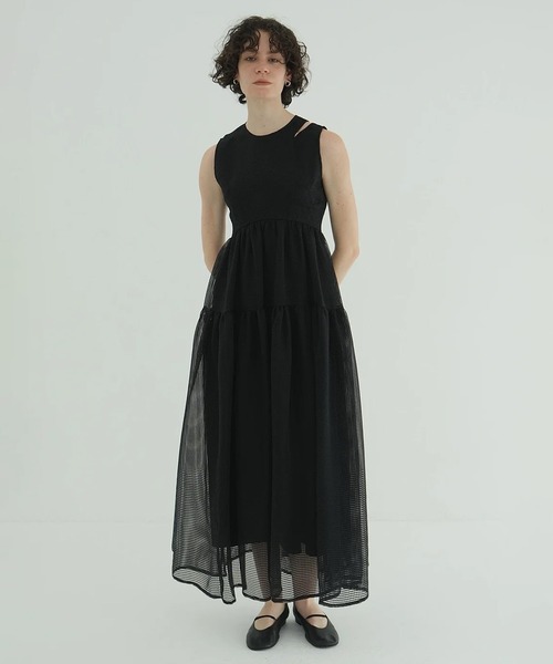 CLANE(クラネ)の「SHEER PLAID FLARE ONEPIECE(ワンピース・レディース・ベージュ/ホワイト/ブラック・0/1/2)」の12枚目の写真