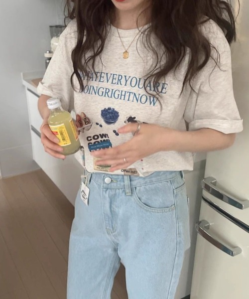 Vipoa(ヴィポア)の「イラストプリントTシャツ(Tシャツ/カットソー・レディース・ライトグレー・FREE)」の3枚目の写真