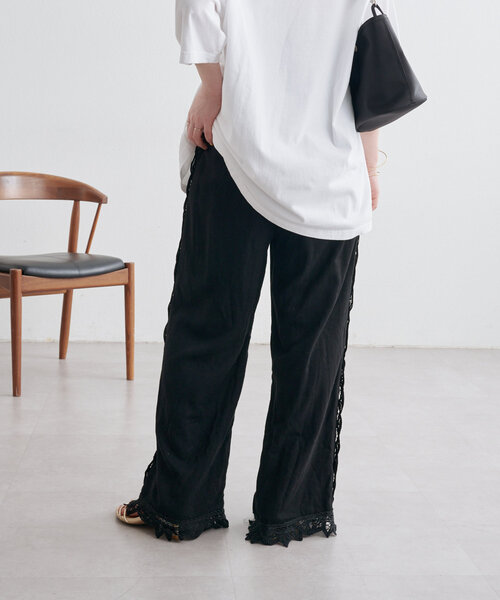 Omekashi（オメカシ）の「バテンレースラインパンツ（その他パンツ・レディース・オフホワイト/ブラック・36/38）」の7枚目の写真