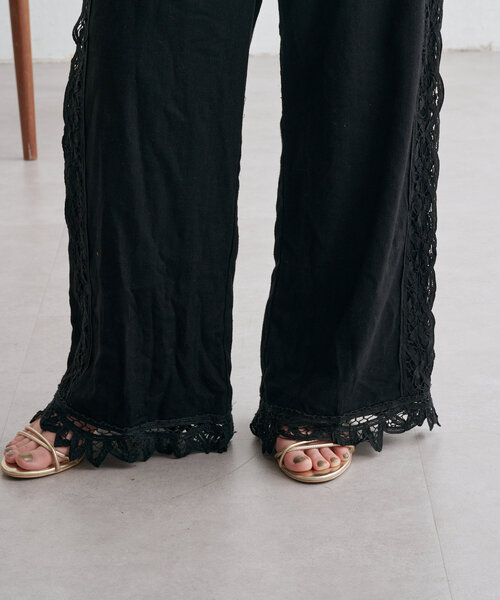 Omekashi（オメカシ）の「バテンレースラインパンツ（その他パンツ・レディース・オフホワイト/ブラック・36/38）」の5枚目の写真