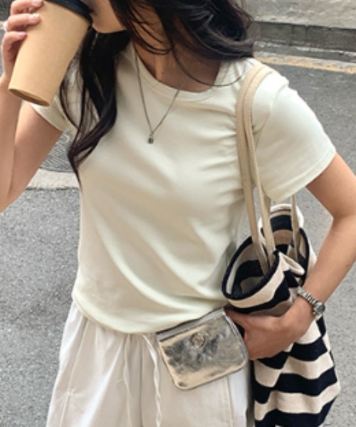 Vipoa(ヴィポア)の「back lettering tee(Tシャツ/カットソー・レディース・ホワイト/ライトグレー/ライム/ネイビー/グレー/ブルー・FREE)」の4枚目の写真