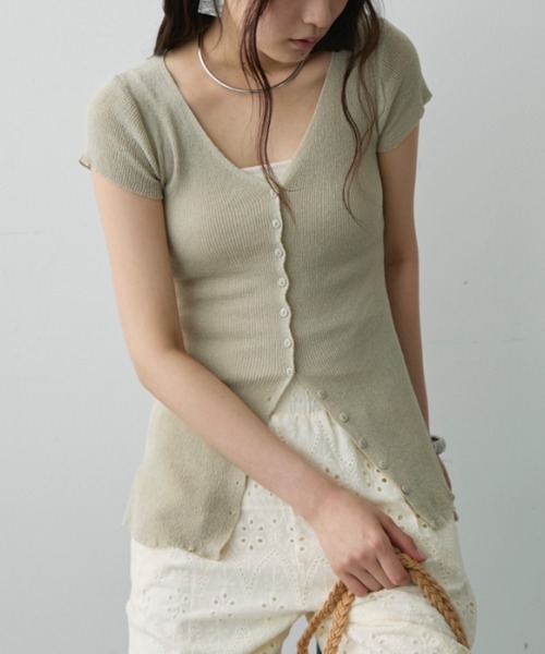 DFFUR.（ディフル）の「サマーハイゲージスリットトッパー（その他トップス・レディース・ベージュ/ライトグリーン/ブラック・FREE）」の11枚目の写真