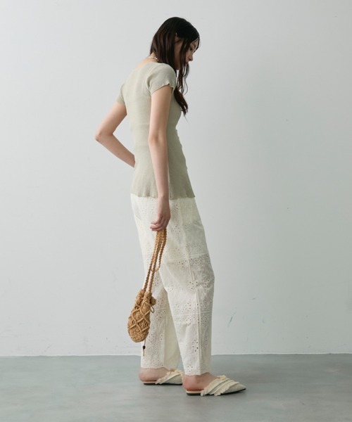 DFFUR.（ディフル）の「サマーハイゲージスリットトッパー（その他トップス・レディース・ベージュ/ライトグリーン/ブラック・FREE）」の14枚目の写真