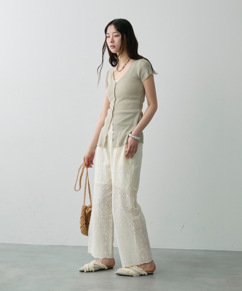 DFFUR.（ディフル）の「サマーハイゲージスリットトッパー（その他トップス・レディース・ベージュ/ライトグリーン/ブラック・FREE）」の13枚目の写真