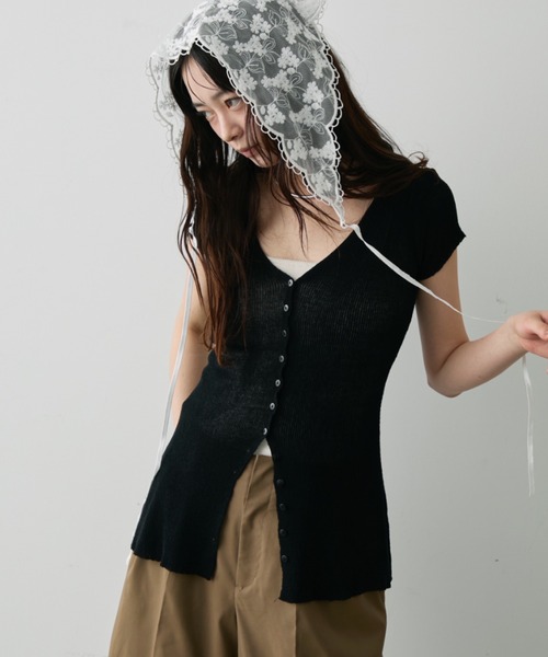 DFFUR.（ディフル）の「サマーハイゲージスリットトッパー（その他トップス・レディース・ベージュ/ライトグリーン/ブラック・FREE）」の17枚目の写真