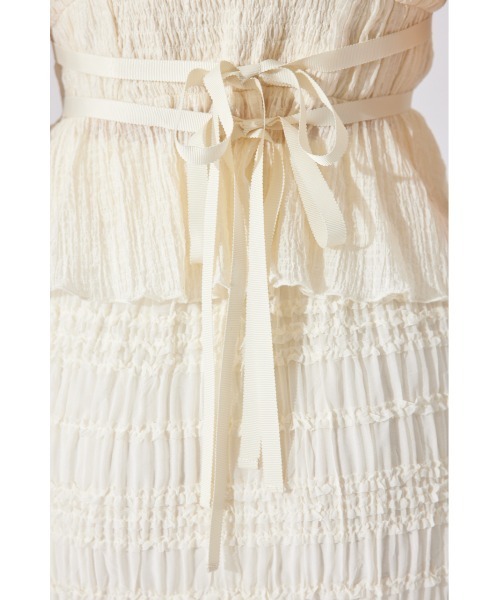 rienda(リエンダ)の「フリルギャザートップス 夏服(シャツ/ブラウス・レディース・アイボリー/カーキ/ブラック・MEDIUM/SMALL)」の6枚目の写真