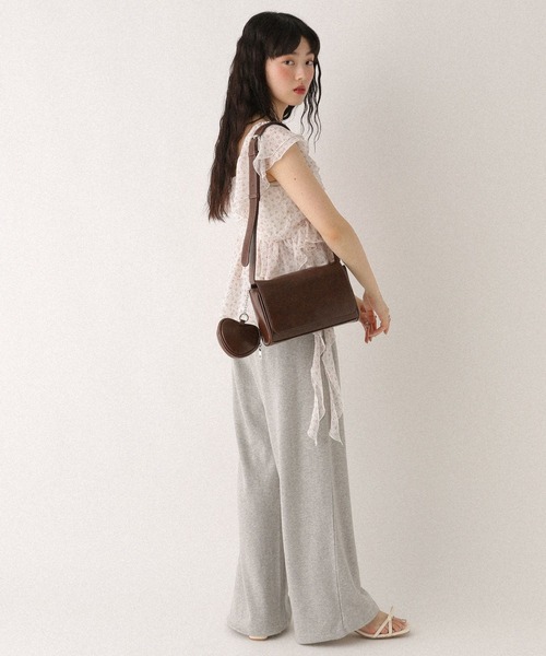 Heather(ヘザー)の「フィッシュテールフリルブラウス 499191(シャツ/ブラウス・レディース・ベージュ/ブラック/アイボリー・FREE)」の11枚目の写真