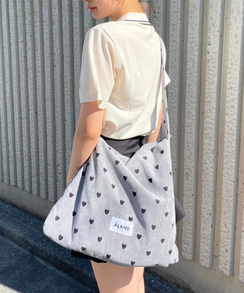 ALAND（エーランド）の「【UNISEX】ALAND／アソート柄トートバッグ（トートバッグ・レディース・その他1/その他2/その他3/その他5/その他4/その他6/その他7/その他11/その他8/その他10/その他9/その他12/その他14/その他15/その他13・ONE SIZE）」の2枚目の写真