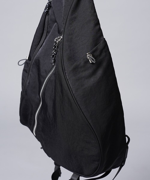 UNISEX》Nylon Sling Bag/ナイロンスリングバッグ 【MAISON