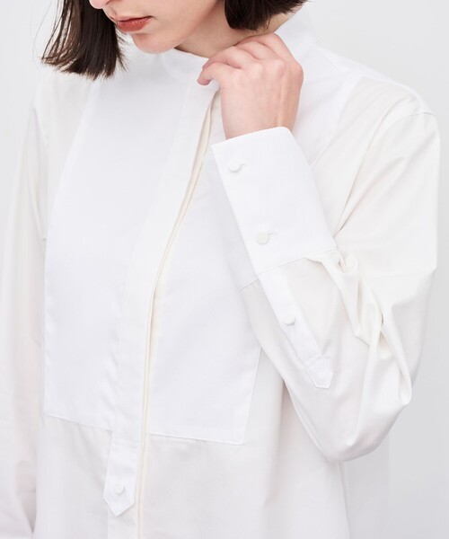 uncrave(アンクレイヴ)の「ブロードクロス ドレスシャツ(シャツ/ブラウス・レディース・ホワイト系/サックスブルー系・2/1)」の11枚目の写真