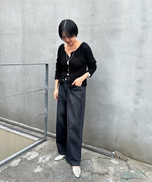 SHENERY(シーナリー)の「《インフルエンサー@tsuru00コラボ》2WAYシャーリングブラウス(シャツ/ブラウス・レディース・カーキ/オフホワイト/ピンク/ブラック・FREE)」の12枚目の写真