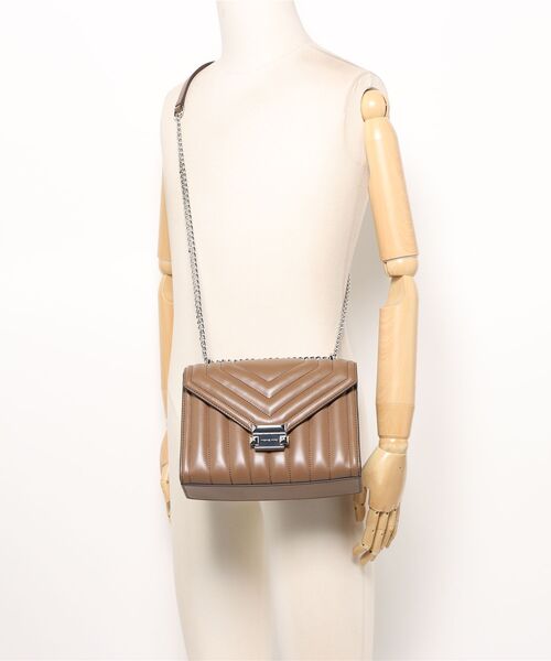 MICHAEL KORS(マイケルコース)の「WHITNEY MD FLAP CHN SHLDR ショルダーバッグ(ショルダーバッグ・レディース・ブラウン系・FREE)」の5枚目の写真