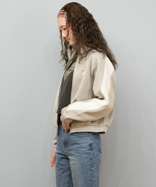 adidas アディダス トラックジャケット 短丈 着画あり adidas/アディダス ショート丈/トラックジャケット JVE75