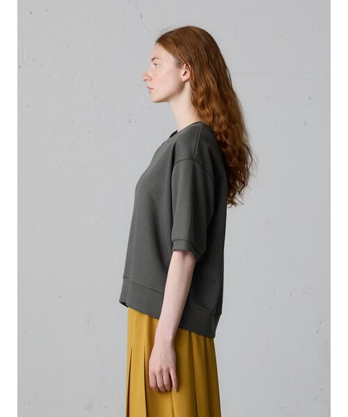 MidiUmi（ミディウミ）の「MidiUmi ダンボールニットハーフスリーブプルオーバー（Tシャツ/カットソー・レディース・ブラック/アイボリー/チャコールグレー・FREE）」の9枚目の写真