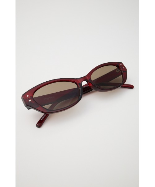 MOUSSY（マウジー）の「SLIM CAT アイウェア（サングラス・レディース・ブラック/マジェンタ・FREE）」の13枚目の写真