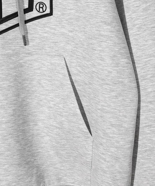 MEN'S BIGI(メンズビギ)の「【50th Anniv . 菊池武夫】LOGO HOODIE(パーカー・メンズ・グレー/ブラック・01/02/03)」の10枚目の写真