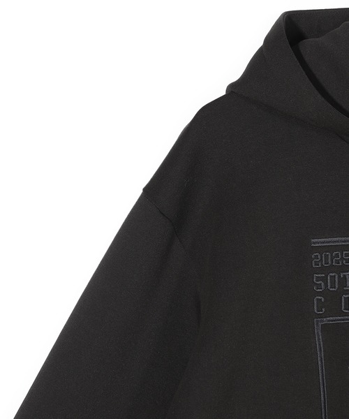 MEN'S BIGI(メンズビギ)の「【50th Anniv . 菊池武夫】LOGO HOODIE(パーカー・メンズ・グレー/ブラック・01/02/03)」の17枚目の写真