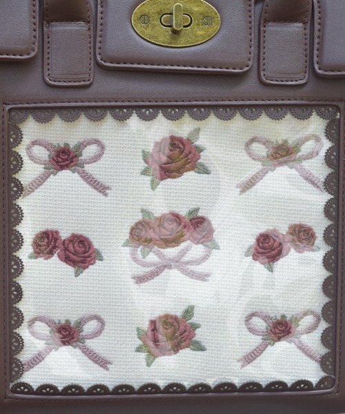 axes femme（アクシーズファム）の「ローズ×リボン刺繍バッグ（ボストンバッグ・レディース・ダークブラウン/ブラック・FREE）」の3枚目の写真