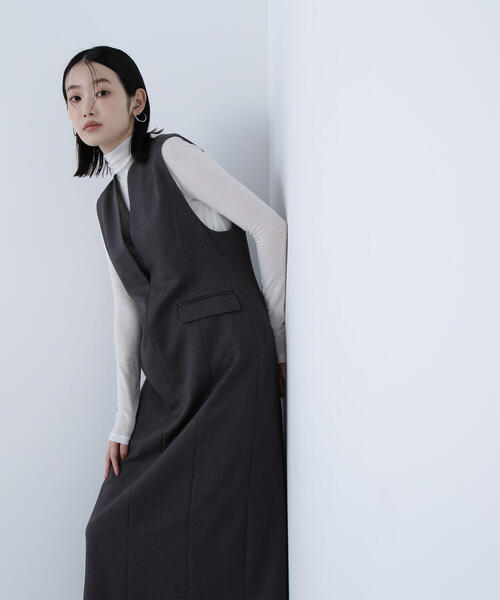 NATURAL BEAUTY BASIC（ナチュラルビューティーベーシック）の「◇ウーリッシュカルゼシリーズ ジャンパースカート（ジャンパースカート・レディース・チャコールグレー/ダークブラウン/ベージュ・P/S/MEDIUM）」の6枚目の写真