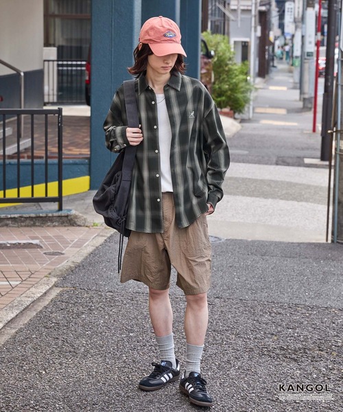 KANGOL（カンゴール）の「KANGOL/カンゴール 別注 ワンポイントロゴ刺繍  アソート レギュラーカラー長袖シャツ ＜抗菌 / 防臭 / イージーケア＞（シャツ/ブラウス・メンズ・ネイビー/ブラック系/ブルー系/ホワイト/ベージュ系/ネイビー系1/ネイビー系/グレー系・S/M/L）」の22枚目の写真