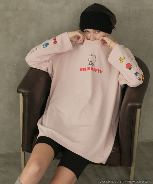 sanrio（サンリオ）の「【HELLO KITTY × forksy.】オーバーサイズアソートロゴプリントロンT（Tシャツ/カットソー・レディース・オートミール/スミクロ/ライトピンク/オフホワイト・FREE）」の4枚目の写真