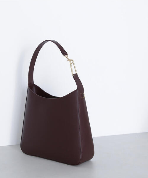 NATURAL BEAUTY BASIC（ナチュラルビューティーベーシック）の「◇リネアワンショルダー（ショルダーバッグ・レディース・ブラック/ワイン/ブラウン・ﾌﾘ-）」の13枚目の写真