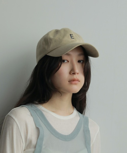 anuke(アンヌーク)の「Cotton Logo Cap(キャップ・レディース・ベージュ/ブラウン・FREE)」の2枚目の写真