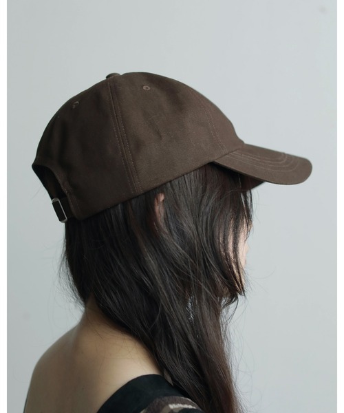 anuke(アンヌーク)の「Cotton Logo Cap(キャップ・レディース・ベージュ/ブラウン・FREE)」の4枚目の写真