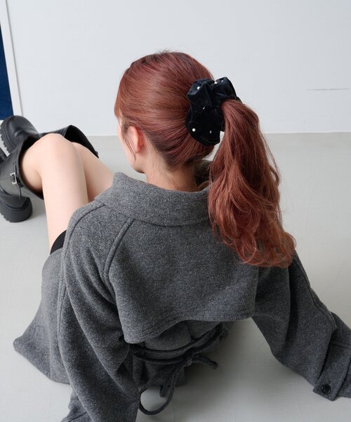 Kastane（カスタネ）の「【fiw.】パールベロアシュシュ（シュシュ・レディース・ブラウン/グレー/ブラック・FREE）」の10枚目の写真