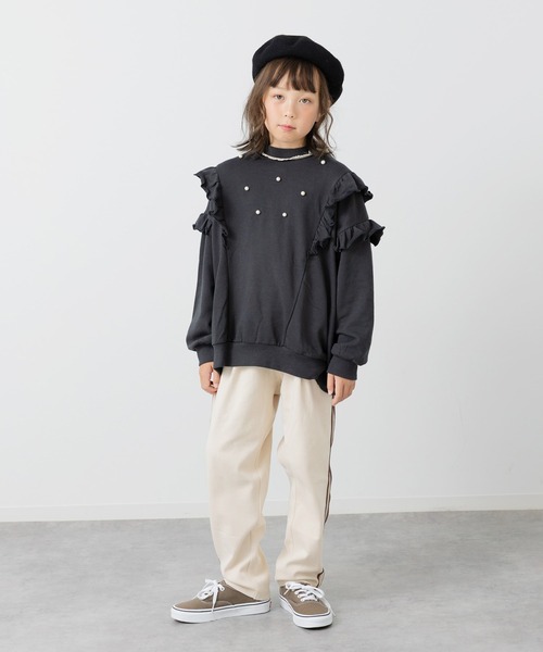 JAM & LINK（ジャムアンドリンク）の「パール付き フリル裏毛トレーナー（スウェット・キッズ・クリーム/チャコールグレー/ラベンダー・100/120/110/160/150/140/130）」の4枚目の写真