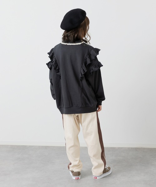 JAM & LINK（ジャムアンドリンク）の「パール付き フリル裏毛トレーナー（スウェット・キッズ・クリーム/チャコールグレー/ラベンダー・100/120/110/160/150/140/130）」の5枚目の写真