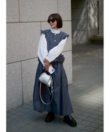 BeBeoD（べベッド）の「パールボタンチュールヘムベスト（その他アウター）」