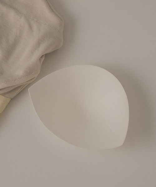 muku（ムク）の「VELOUR CAMISOLE/in bra（キャミソール・レディース・アイボリー/ブラウン/ブラック・FREE）」の7枚目の写真