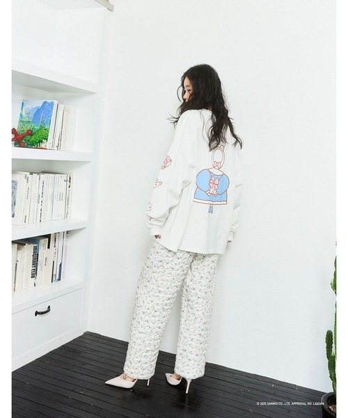 Little sunny bite（リトルサニーバイト）の「MARRONCREAM x little sunny bite long tee（Tシャツ/カットソー・レディース・ホワイト/ブラック/ブルー・SMALL/MEDIUM）」の6枚目の写真