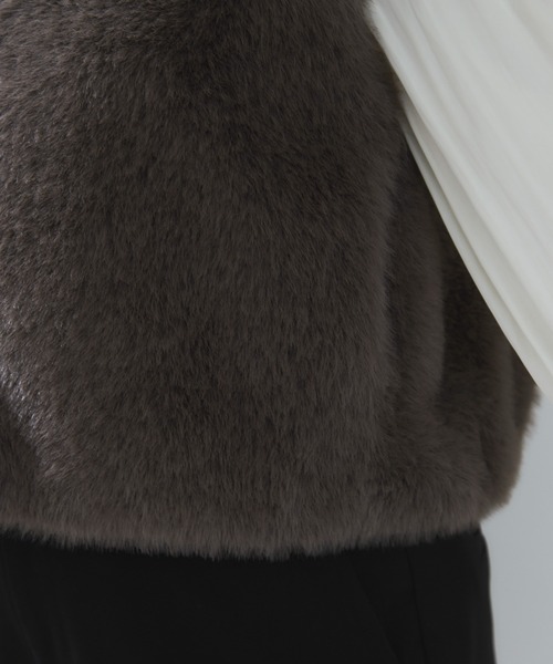 VIS（ビス）の「アソートファーショートベスト（ベスト・レディース・キナリ/グレー系その他・FREE）」の17枚目の写真