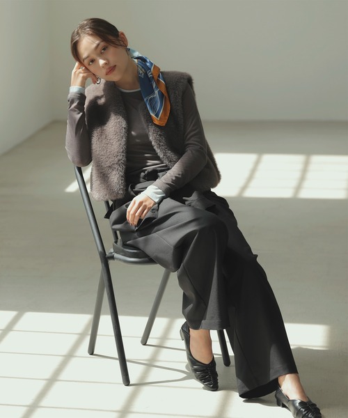 VIS（ビス）の「アソートファーショートベスト（ベスト・レディース・キナリ/グレー系その他・FREE）」の8枚目の写真