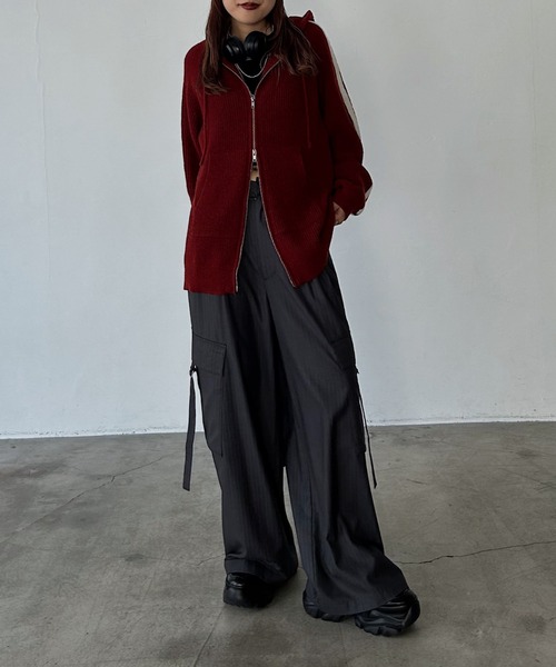 PAGEBOY(ページボーイ)の「MUSEラインZIPパーカーニット / フーディ 【ZOZO限定アイテム】(ニット/セーター・レディース・グレー/ブラック/レッド・FREE)」の20枚目の写真