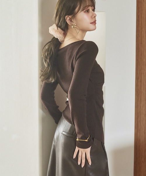 LAULEN（ローレン）の「asymmetry hem rib knit /アシンメトリーヘムリブニット（ニット/セーター・レディース・ブラウン/オートミール/チャコールグレー/ブラック・FREE）」の16枚目の写真