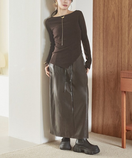 LAULEN（ローレン）の「asymmetry hem rib knit /アシンメトリーヘムリブニット（ニット/セーター・レディース・ブラウン/オートミール/チャコールグレー/ブラック・FREE）」の21枚目の写真
