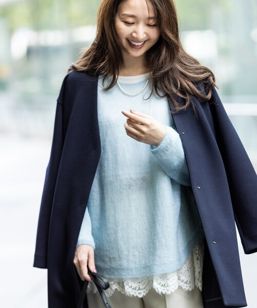 INDIVI（インディヴィ）の「【秋／軽羽織り】ノーカラーミドル丈ライトコート（ノーカラージャケット・レディース・ライトグレー系5/ネイビー/アイボリー・38/34/15 /13/05）」の3枚目の写真