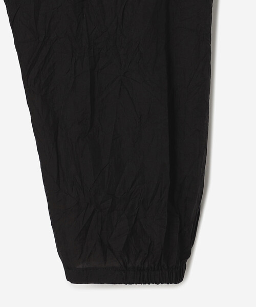 Bshop（ビショップ）の「eunoia | シアー フーディー ウィンドジャケット WOMEN（その他アウター・レディース・ブラック/グレー/イエロー・ONE）」の7枚目の写真