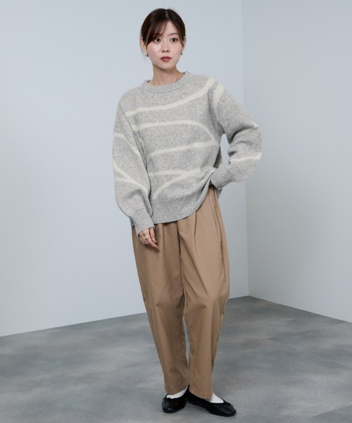 NAVY(ネイビー)の「nAvy ニュアンスライン柄 もちりクルーネックニット(ニット/セーター・レディース・ブラック/グレー・M/L)」の14枚目の写真