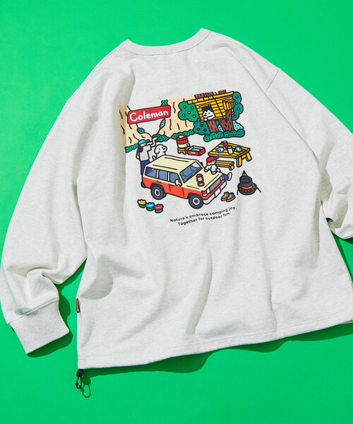 COLEMAN(コールマン)の「Coleman/コールマン Coleman×matsui×FREAK'S STORE 別注 コールマン matsui rocky camping ドローコード クルーネック スウェット(スウェット・メンズ・チャコールグレー/ライトグレー/オフホワイト/ブルー・MEDIUM/LARGE)」の1枚目の写真