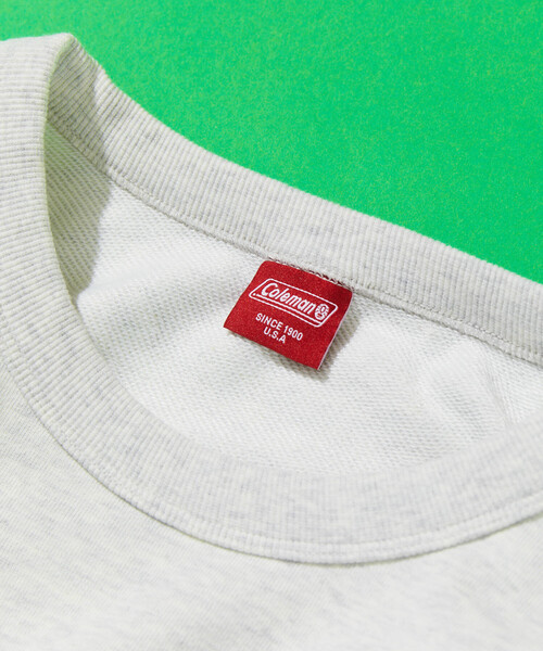 COLEMAN(コールマン)の「Coleman/コールマン Coleman×matsui×FREAK'S STORE 別注 コールマン matsui rocky camping ドローコード クルーネック スウェット(スウェット・メンズ・チャコールグレー/ライトグレー/オフホワイト/ブルー・MEDIUM/LARGE)」の12枚目の写真