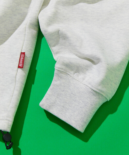 COLEMAN(コールマン)の「Coleman/コールマン Coleman×matsui×FREAK'S STORE 別注 コールマン matsui rocky camping ドローコード クルーネック スウェット(スウェット・メンズ・チャコールグレー/ライトグレー/オフホワイト/ブルー・MEDIUM/LARGE)」の10枚目の写真